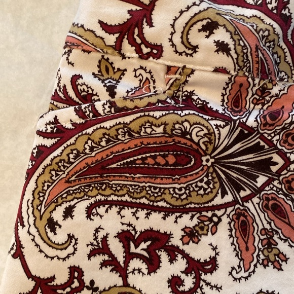 Ladies Golf skirt - Picture 3 of 5